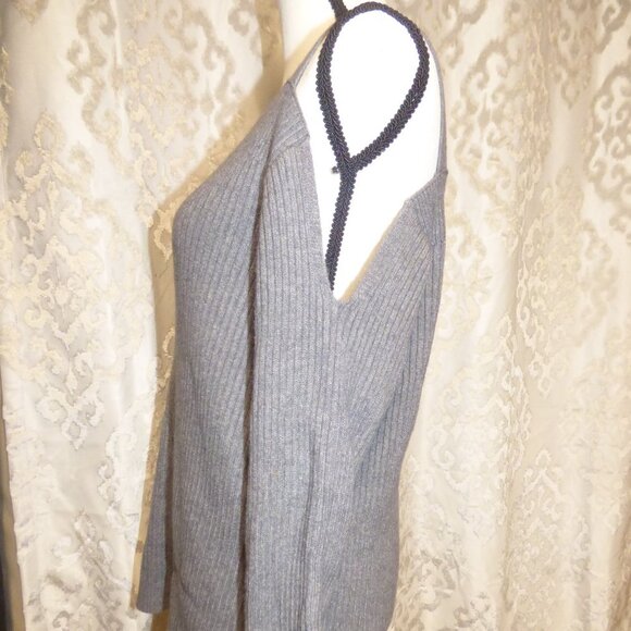 Bar‎ III Ribbed Cold-Shoulder Sweater, L, - Picture 4 of 9